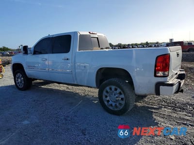 Drugie zdjęcie samochodu z przodu: 2012 GMC SIERRA K2500 DENALI VIN:1GT125E89CF105258 - miniatura