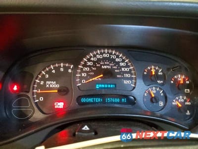Zdjęcie 9 z 12 samochodu: 2004 CHEVROLET SILVERADO K1500 VIN:2GCEK19T241240020 - miniatura