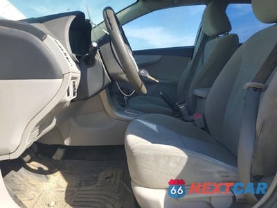 Zdjęcie 7 z 12 samochodu: 2011 TOYOTA COROLLA LE VIN:2T1BU4EE0BC566936 - miniatura