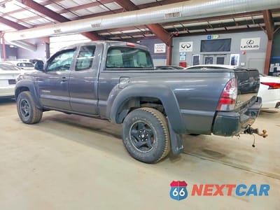 Drugie zdjęcie samochodu z przodu: 2011 TOYOTA TACOMA ACCESS CAB VIN:5TFUX4ENXBX006911 - miniatura