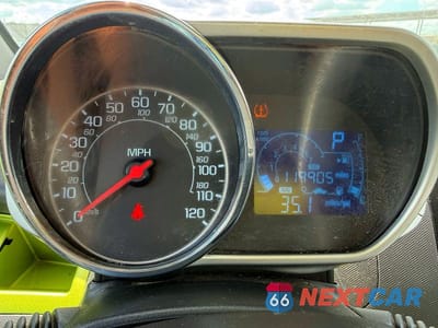 Zdjęcie 8 z 10 samochodu: 2014 CHEVROLET SPARK 1LT VIN:KL8CD6S91EC410210 - miniatura