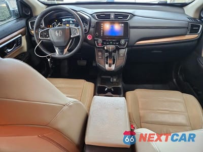Zdjęcie 8 z 13 samochodu: 2017 HONDA CR-V TOURING VIN:2HKRW2H91HH650118 - miniatura