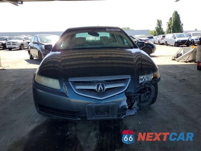Piąte zdjęcie samochodu w środku: 2004 ACURA TL VIN:19UUA66264A004646 - miniatura