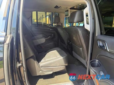 Zdjęcie 6 z 14 samochodu: 2018 CHEVROLET SUBURBAN K1500 PREMIER VIN:1GNSKJKC5JR172013 - miniatura