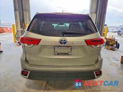 Zdjęcie 6 z 13 samochodu: 2017 TOYOTA HIGHLANDER HYBRID LIMITED PLATINUM VIN:5TDDGRFH6HS023337 - miniatura