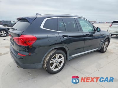 Trzecie zdjęcie samochodu z tyłu: 2019 BMW X3 SDRIVE30I VIN:5UXTR7C54KLF29425 - miniatura