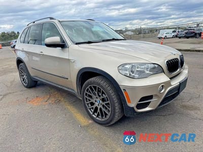 2013 BMW X5 XDRIVE50I 5UXZV8C52DL426841 - główne zdjęcie licytacji z USA - miniatura