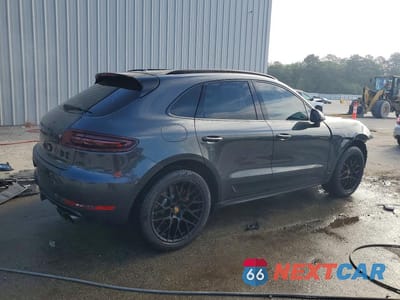 Trzecie zdjęcie samochodu z tyłu: 2018 PORSCHE MACAN GTS VIN:WP1AG2A57JLB65726 - miniatura