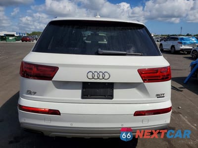 Zdjęcie 6 z 12 samochodu: 2017 AUDI Q7 PREMIUM PLUS VIN:WA1LAAF73HD022898 - miniatura