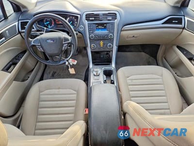 Zdjęcie 8 z 12 samochodu: 2017 FORD FUSION SE VIN:3FA6P0H7XHR397810 - miniatura