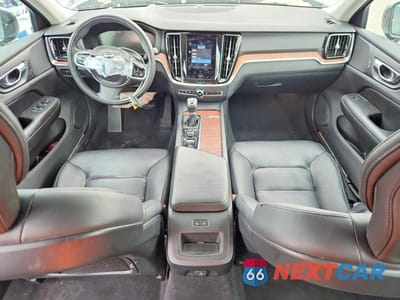 Zdjęcie 8 z 12 samochodu: 2021 VOLVO S60 T5 MOMENTUM VIN:7JR102TZ4MG113524 - miniatura