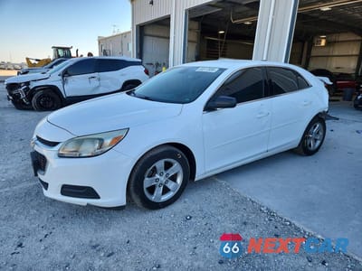 2015 CHEVROLET MALIBU LS 1G11B5SL6FF104686 - główne zdjęcie licytacji z USA - miniatura