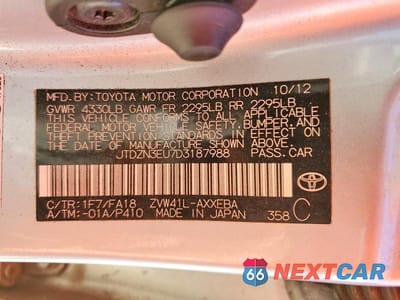 Zdjęcie 12 z 12 samochodu: 2013 TOYOTA PRIUS V TWO VIN:JTDZN3EU7D3187988 - miniatura