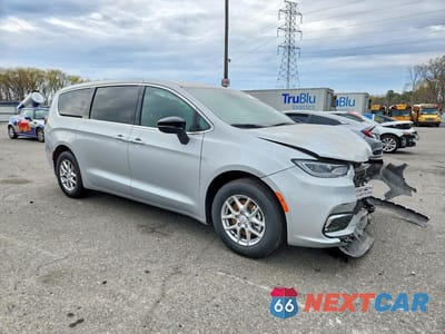 Czwarte zdjęcie samochodu z boku: 2026 CHRYSLER PACIFICA SELECT VIN:2C4RC1BG7TR240056 - miniatura