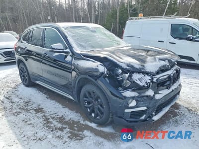 Czwarte zdjęcie samochodu z boku: 2019 BMW X1 XDRIVE28I VIN:WBXHT3C58K5L90910 - miniatura