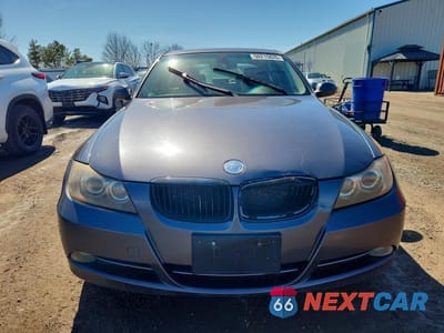 Piąte zdjęcie samochodu w środku: 2006 BMW 330 I VIN:WBAVB33516KR76727 - miniatura