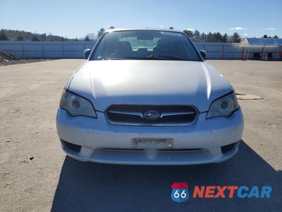 Piąte zdjęcie samochodu w środku: 2007 SUBARU LEGACY 2.5I VIN:4S3BL616977212984 - miniatura