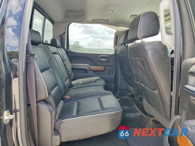 Zdjęcie 10 z 12 samochodu: 2017 CHEVROLET SILVERADO K3500 HIGH COUNTRY VIN:1GC4K1EY3HF176419 - miniatura