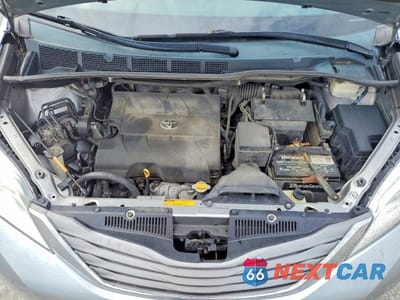 Zdjęcie 12 z 13 samochodu: 2014 TOYOTA SIENNA XLE 7-PASSENGER VIN:5TDDK3DC5ES082281 - miniatura
