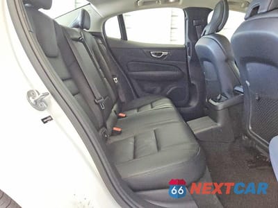 Zdjęcie 10 z 11 samochodu: 2023 VOLVO S60 PLUS VIN:7JRH60FLXPG252036 - miniatura