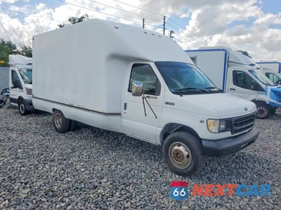 Czwarte zdjęcie samochodu z boku: 1997 FORD E350 DELIVERY TRUCK VIN:1FDKE37L3VHB88027 - miniatura