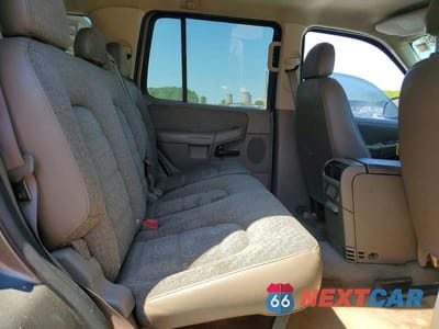 Zdjęcie 11 z 13 samochodu: 2004 FORD EXPLORER XLS VIN:1FMZU62K44ZA71759 - miniatura