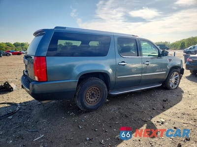 Trzecie zdjęcie samochodu z tyłu: 2008 CADILLAC ESCALADE ESV VIN:1GYFK66848R167659 - miniatura
