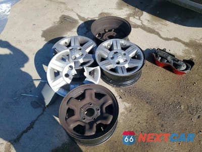 Zdjęcie 13 z 14 samochodu: 2007 DODGE DURANGO SXT VIN:1D8HB38P07F550646 - miniatura