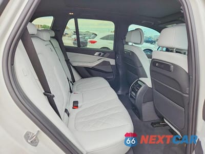 Zdjęcie 11 z 14 samochodu: 2026 BMW X5 XDRIVE40I VIN:5UX23EU00T9328881 - miniatura