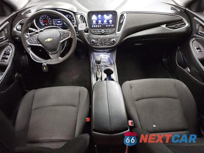 Zdjęcie 8 z 12 samochodu: 2023 CHEVROLET MALIBU LT VIN:1G1ZD5ST0PF160332 - miniatura
