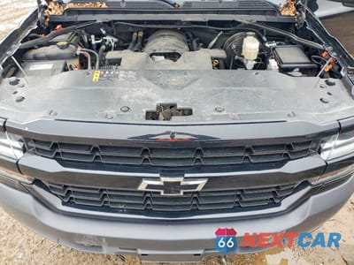Zdjęcie 11 z 12 samochodu: 2018 CHEVROLET SILVERADO K1500 VIN:1GCNKNEC7JZ375140 - miniatura