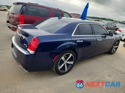 Trzecie zdjęcie samochodu z tyłu: 2017 CHRYSLER 300C VIN:2C3CCAEG8HH579766 - miniatura