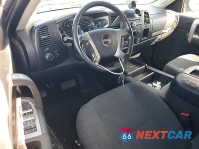 Zdjęcie 8 z 11 samochodu: 2007 GMC NEW SIERRA K1500 VIN:2GTEK13M971512259 - miniatura