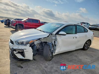 2020 KIA FORTE LXS 3KPF24ADXLE201364 - główne zdjęcie licytacji z USA - miniatura