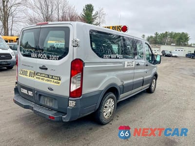Czwarte zdjęcie samochodu z boku: 2017 FORD TRANSIT T-150 VIN:1FMZK1ZM8HKB47949 - miniatura