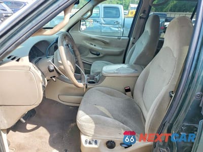 Zdjęcie 7 z 13 samochodu: 2001 FORD EXPEDITION XLT VIN:1FMRU15W91LA48011 - miniatura