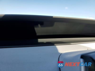 Zdjęcie 9 z 13 samochodu: 2016 TOYOTA PRIUS THREE TOURING VIN:JTDKARFU4G3518321 - miniatura