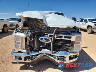 Piąte zdjęcie samochodu w środku: 2023 FORD F250 SUPER DUTY VIN:1FT7W2BN8PEC08836 - miniatura
