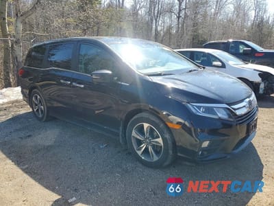 Czwarte zdjęcie samochodu z boku: 2018 HONDA ODYSSEY EX VIN:5FNRL6H43JB509396 - miniatura