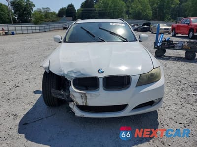 Piąte zdjęcie samochodu w środku: 2011 BMW 328 I VIN:WBAUT9C50BA191546 - miniatura