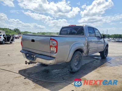 Trzecie zdjęcie samochodu z tyłu: 2004 TOYOTA TUNDRA DOUBLE CAB SR5 VIN:5TBET34174S453108 - miniatura