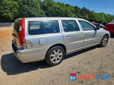 Trzecie zdjęcie samochodu z tyłu: 2005 VOLVO V70 FWD VIN:YV1SW592252512955 - miniatura