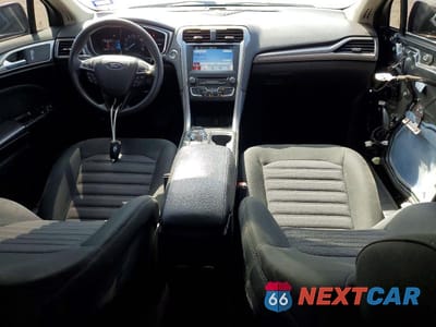 Zdjęcie 8 z 14 samochodu: 2017 FORD FUSION SE VIN:3FA6P0H78HR104826 - miniatura