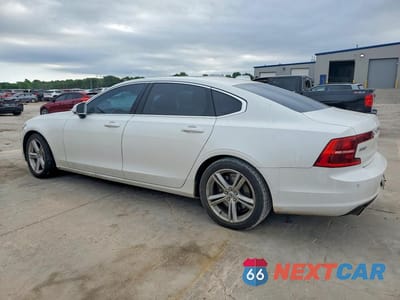 Drugie zdjęcie samochodu z przodu: 2018 VOLVO S90 T5 MOMENTUM VIN:LVY982AK2JP039234 - miniatura