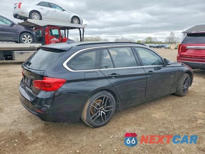 Trzecie zdjęcie samochodu z tyłu: 2018 BMW 330 XI VIN:WBA8K3C50JA483620 - miniatura