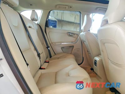Zdjęcie 10 z 12 samochodu: 2015 VOLVO XC60 T6 PLATINUM VIN:YV449MDMXF2692466 - miniatura