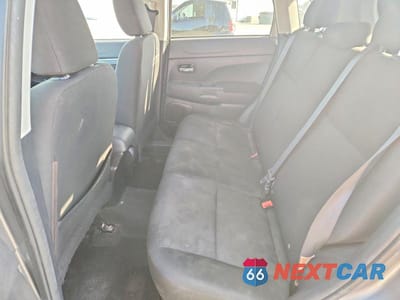 Zdjęcie 11 z 13 samochodu: 2011 MITSUBISHI OUTLANDER SPORT ES VIN:JA4AP3AU3BZ010338 - miniatura