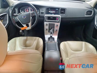 Zdjęcie 8 z 12 samochodu: 2017 VOLVO S60 DYNAMIC VIN:YV140MTL9H2431784 - miniatura