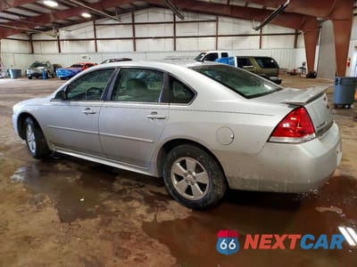 Drugie zdjęcie samochodu z przodu: 2010 CHEVROLET IMPALA LT VIN:2G1WB5EK5A1163995 - miniatura