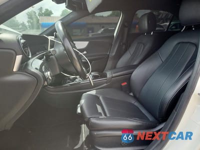 Zdjęcie 7 z 12 samochodu: 2019 MERCEDES-BENZ A 220 4MATIC VIN:WDD3G4FB9KW031696 - miniatura